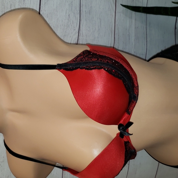 Victoria's Secret Very Sexy Push-up Bra 34C Red & Black Lace Rhinestones - Picture 2 of 9